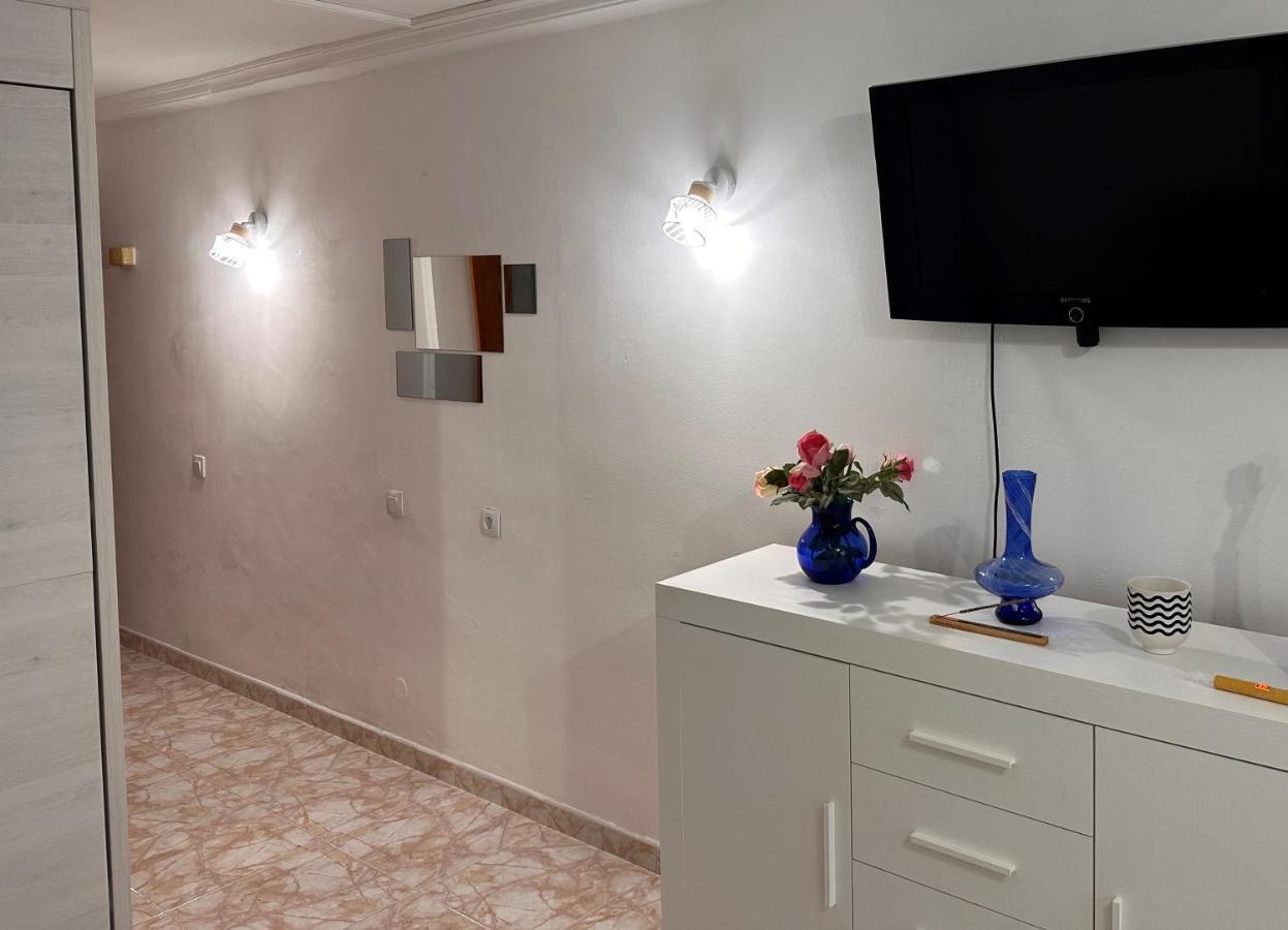 Ocean Views - Beach Apartment Patalavaca Esterno foto